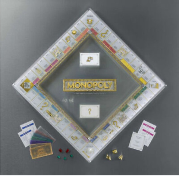 Monopoly 85th Anniversary Edition Premium Collectible Swarovski Crystals Sealed - Picture 3 of 4
